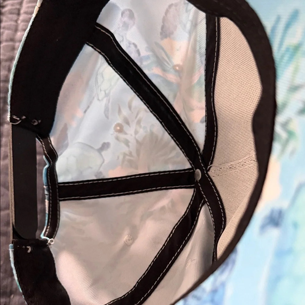 SHEIN Blue Turtle Print Cap - Picture 5 of 7